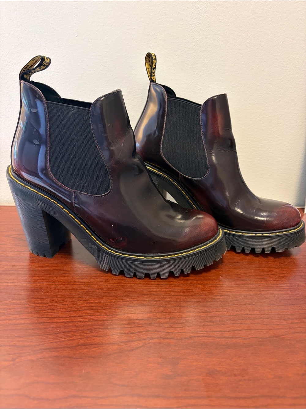 Dr Martens Burgundy Hurston  Boots